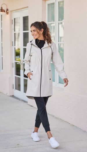 MODERN SPORTY ANORAK